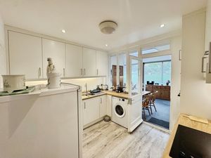 Photo 15- click for photo gallery